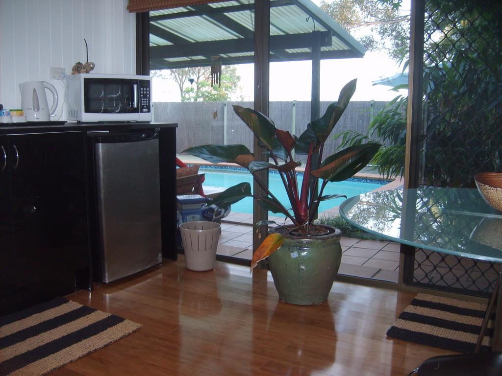Tantarra Guest House - Pet Friendly Warners Bay Phòng bức ảnh